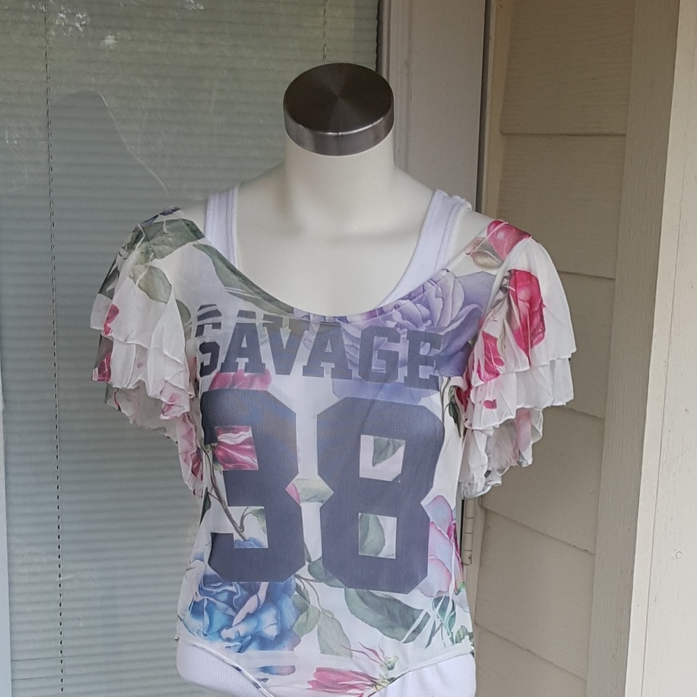 Sheer bodysuit. Size L. jersey and floral style